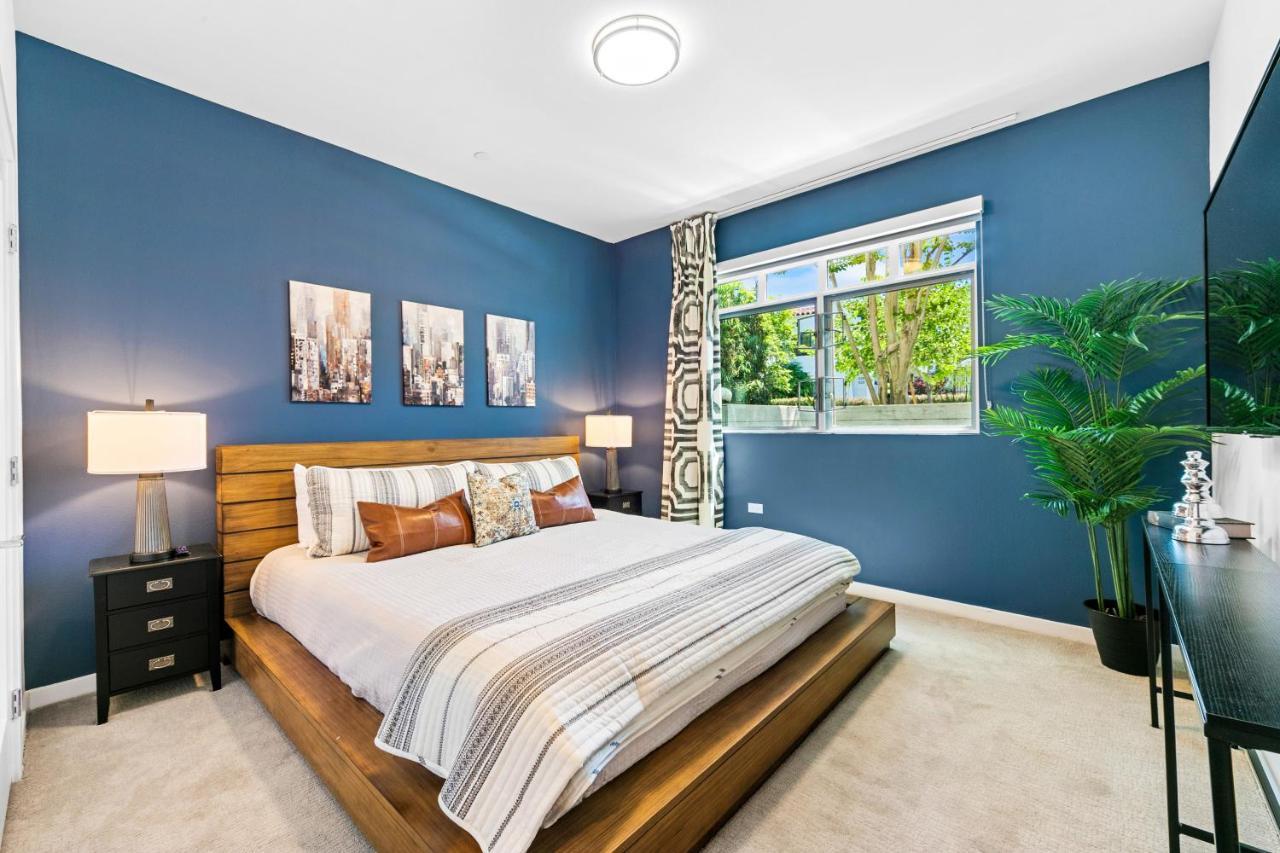 Beverly Grove Chic City Oasis 2 Bedroom Apt With Den 138 Лос-Анджелес Екстер'єр фото