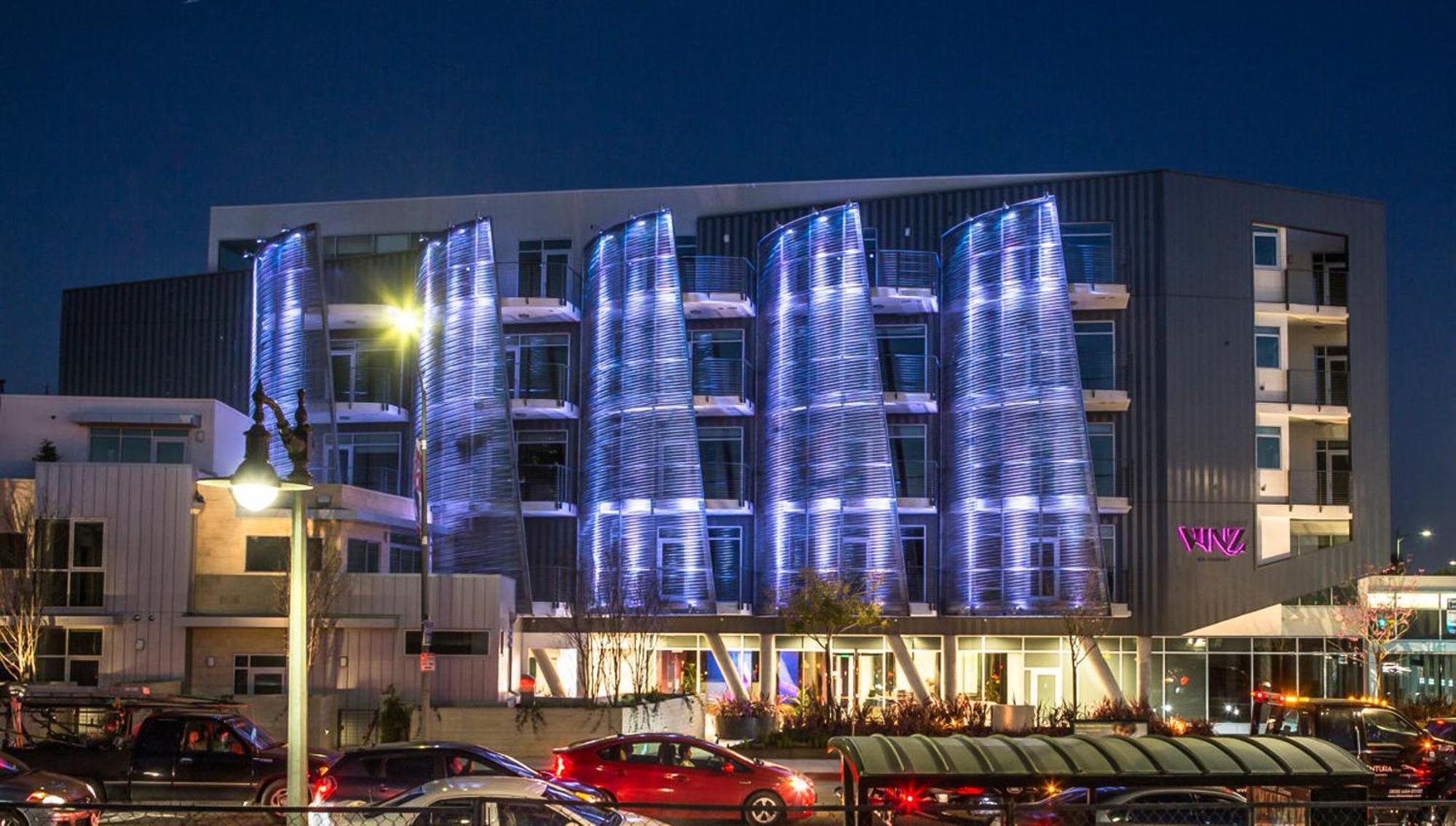 Beverly Grove Chic City Oasis 2 Bedroom Apt With Den 138 Лос-Анджелес Екстер'єр фото
